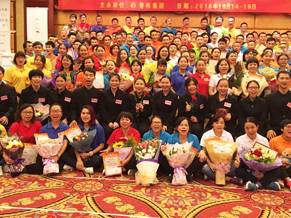 龙八long8玩家员工培训